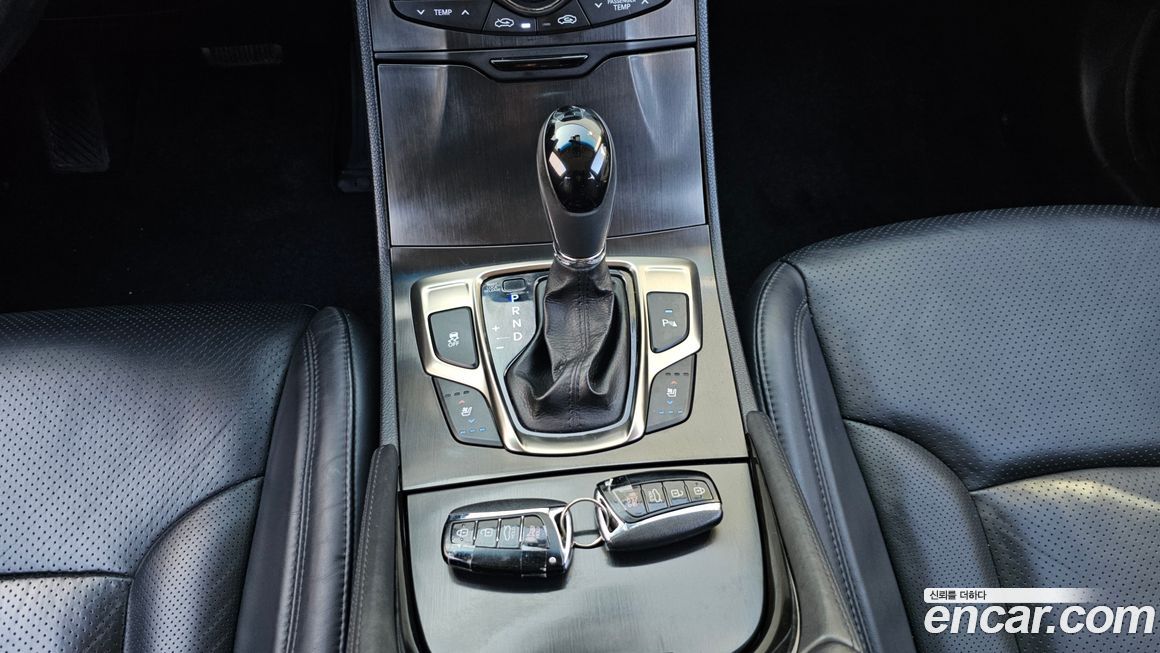 Hyundai Grandeur 2013