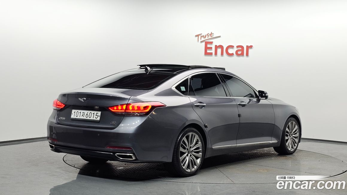 Hyundai Genesis 2016