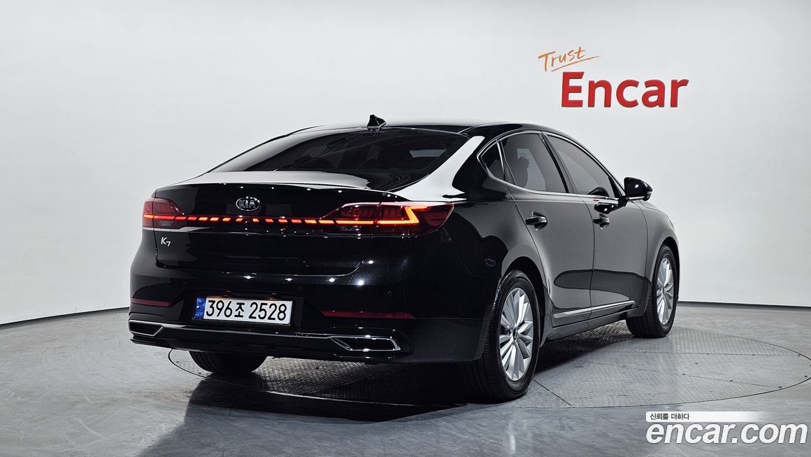 Kia K7 2021
