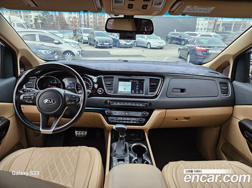 Kia Canival 2020