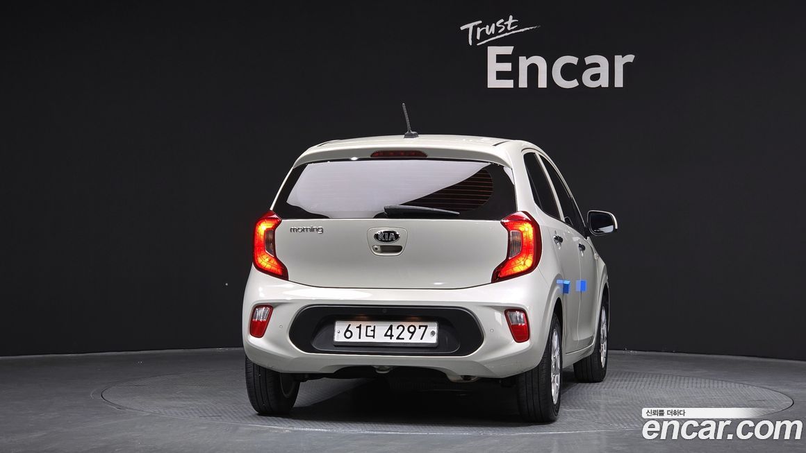 Kia morning 2018