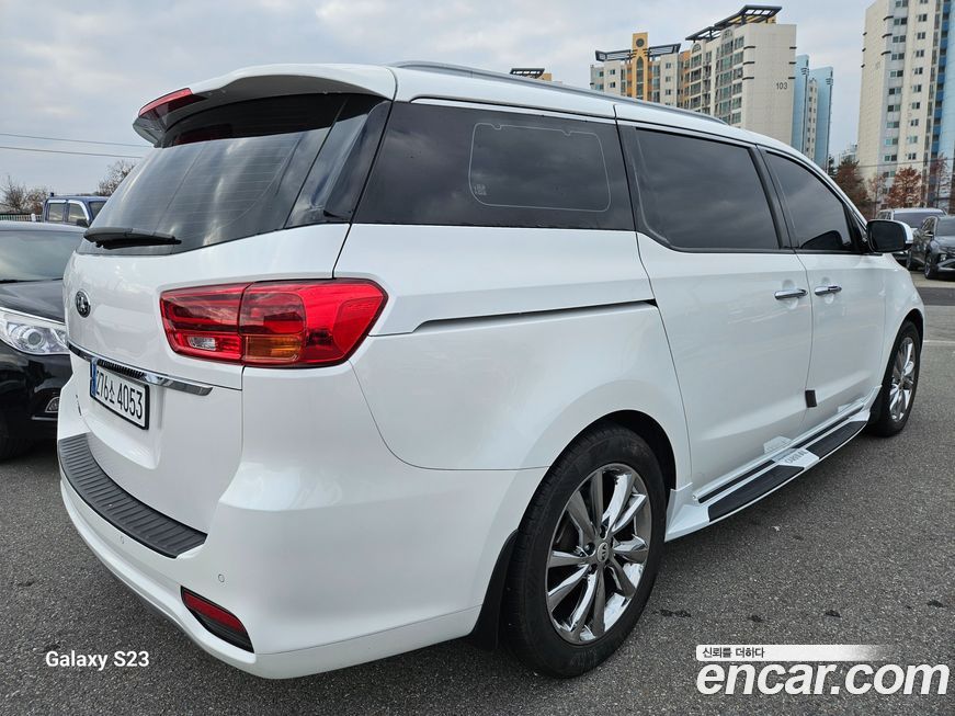 Kia Canival 2020