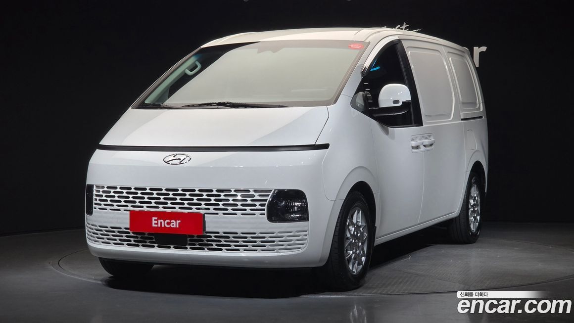 Hyundai Staria 2022