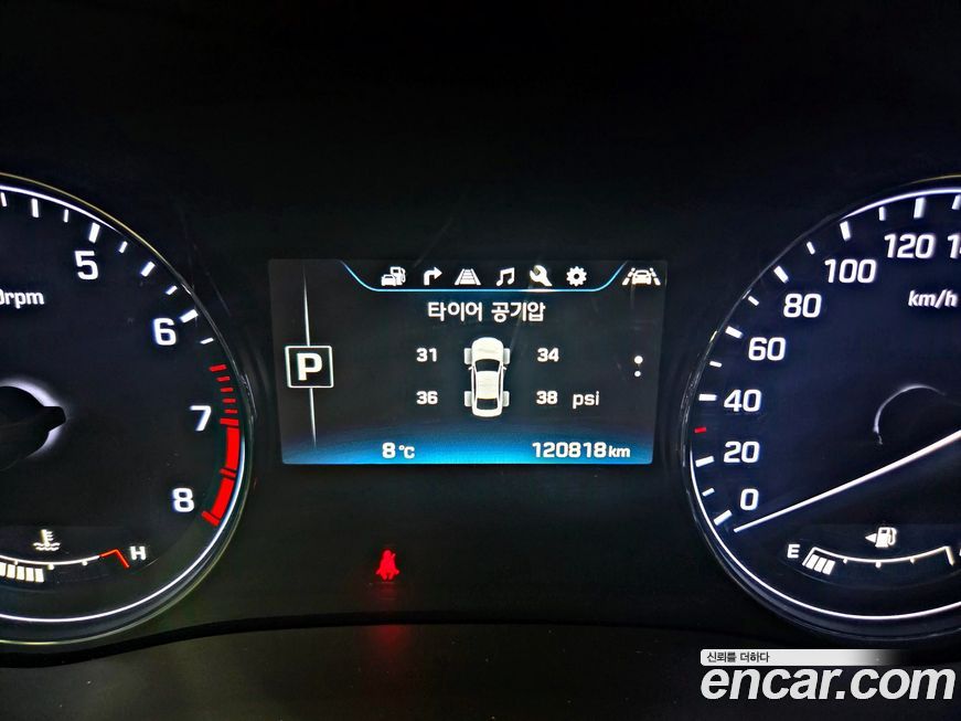 Hyundai Genesis 2016