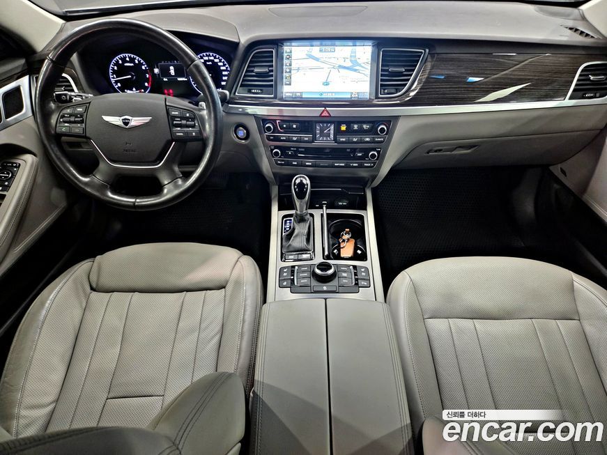 Hyundai Genesis 2016