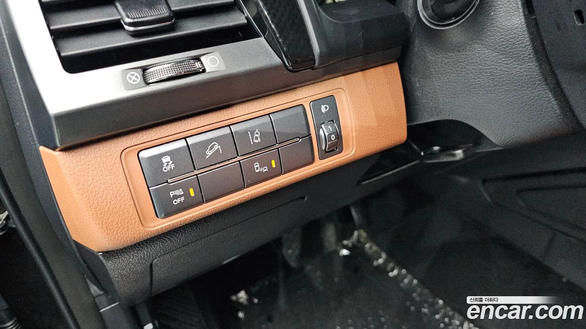 KG_Mobility_Ssangyong Rexton 2021