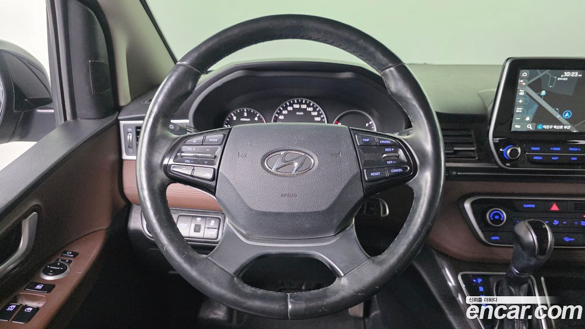 Hyundai Starex 2020