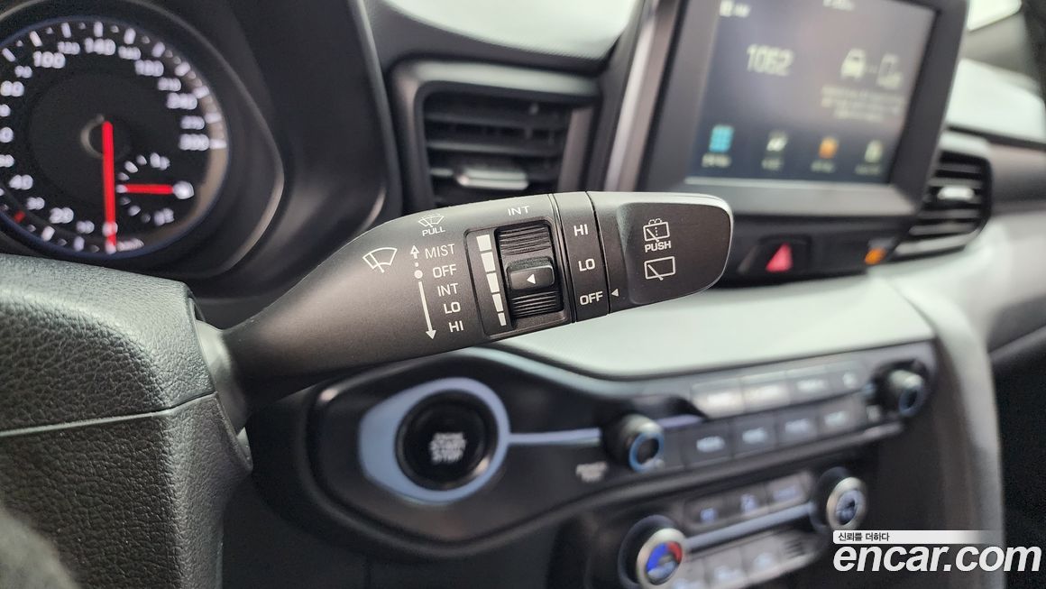 Hyundai Veloster 2019