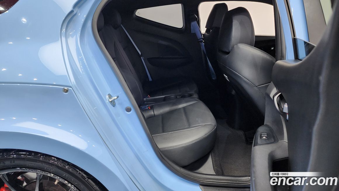 Hyundai Veloster 2019