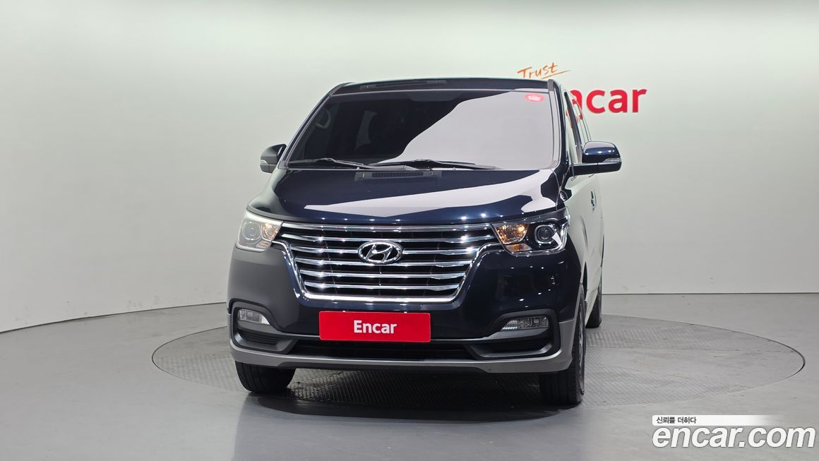 Hyundai Starex 2020