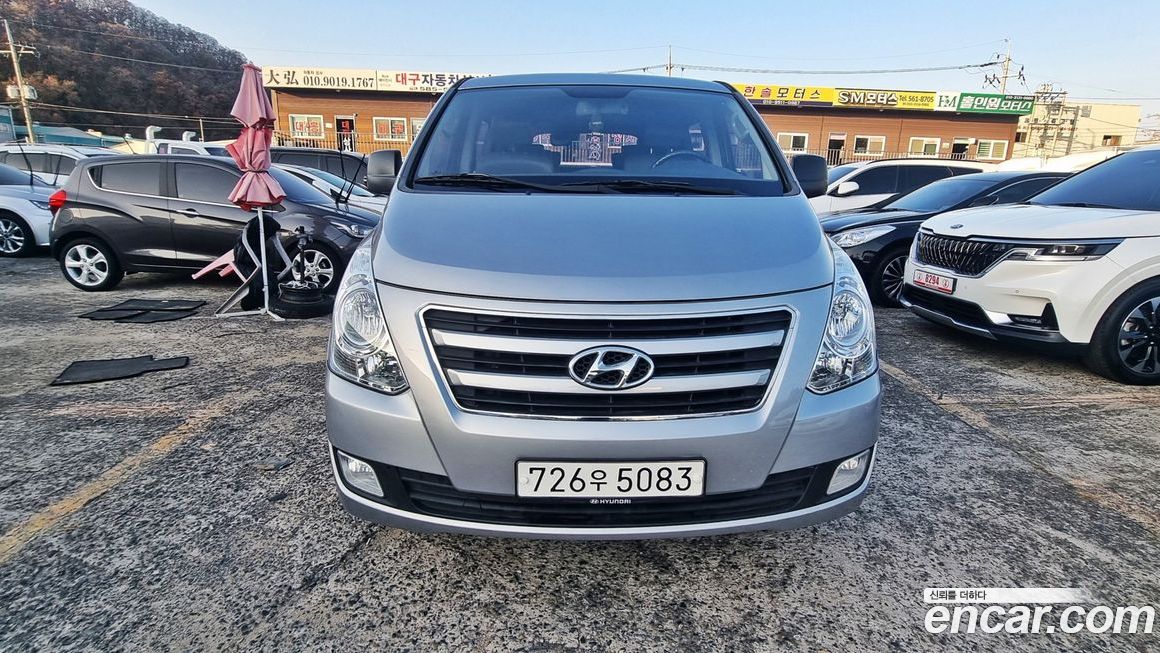 Hyundai Starex 2018