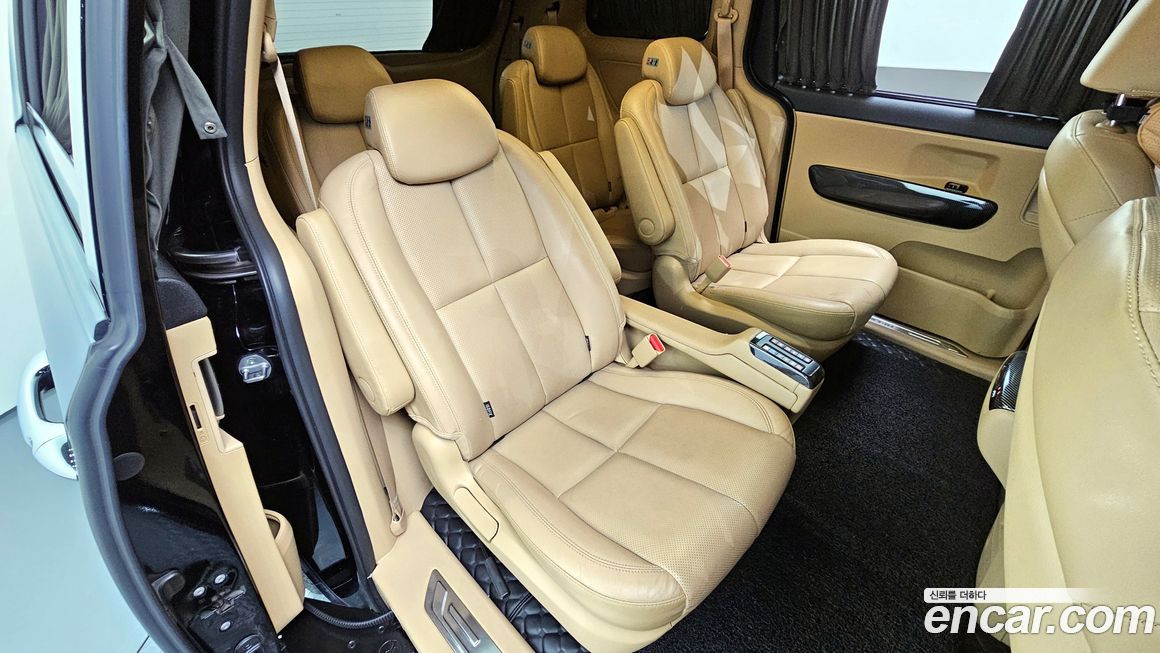 Kia Canival 2019