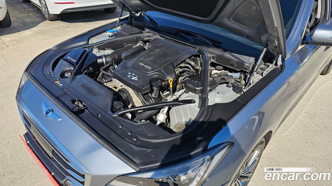 Hyundai Genesis 2014