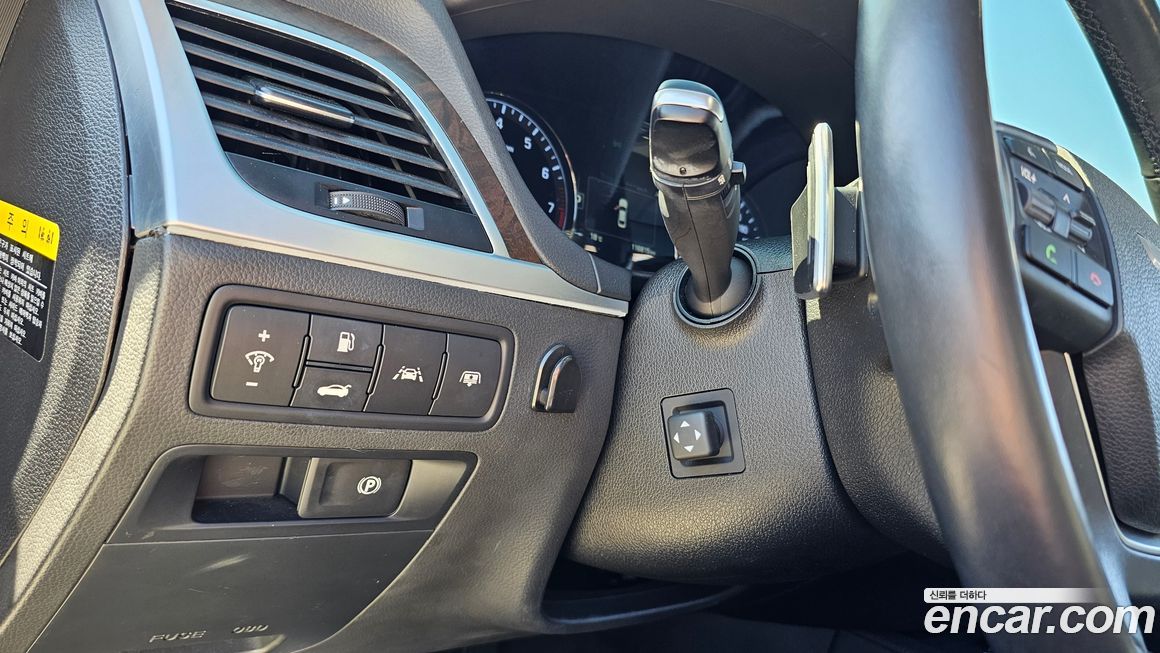 Hyundai Genesis 2014