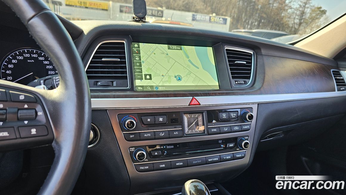 Hyundai Genesis 2014