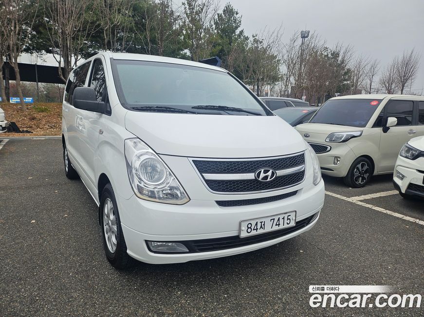 Hyundai Starex 2016