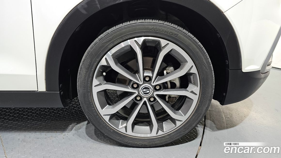 KG_Mobility_Ssangyong TIBOLI 2017