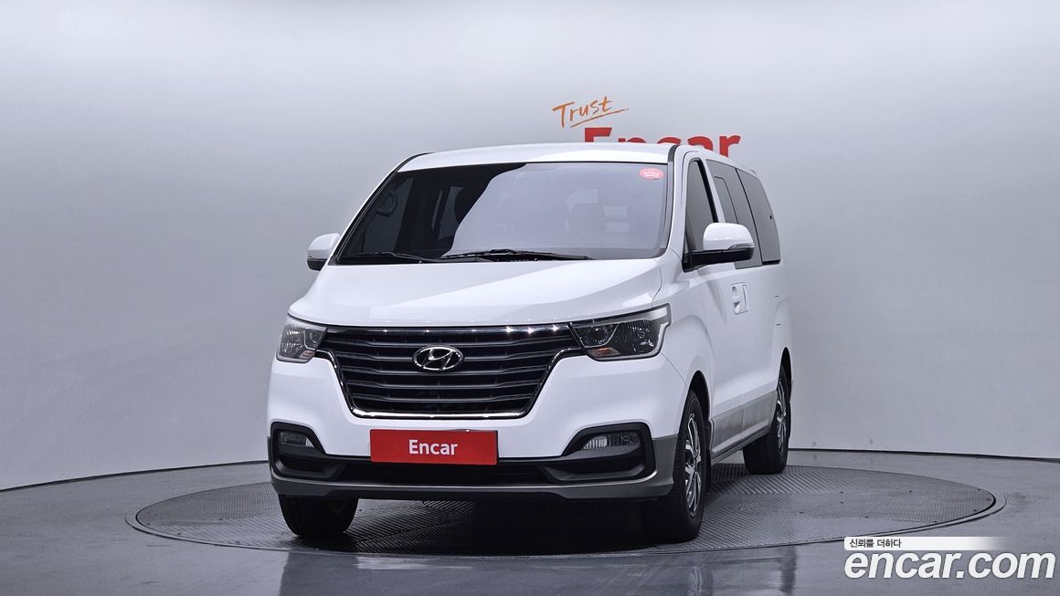 Hyundai Starex 2021
