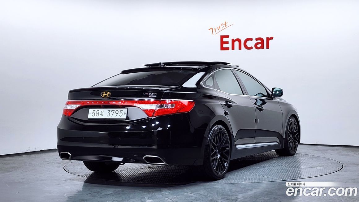 Hyundai Grandeur 2015