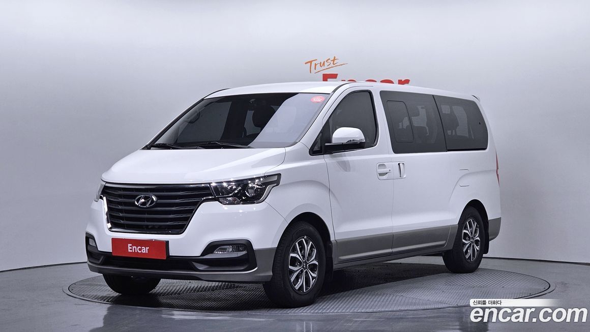 Hyundai Starex 2021