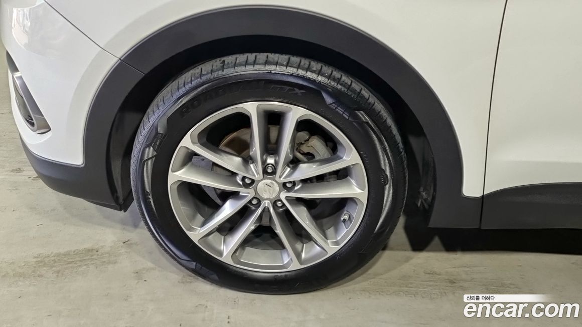 Hyundai Santafe 2016