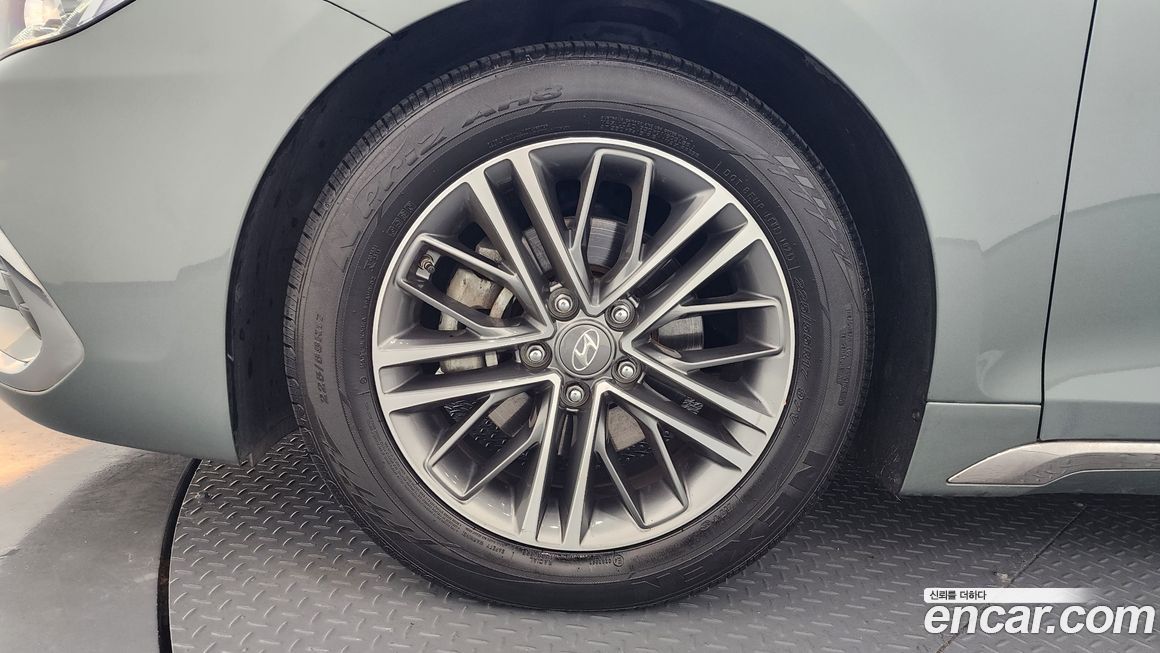 Hyundai Grandeur 2017