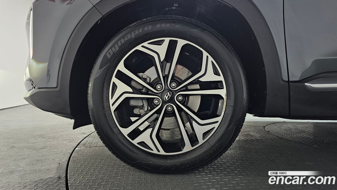 Hyundai Santafe 2020