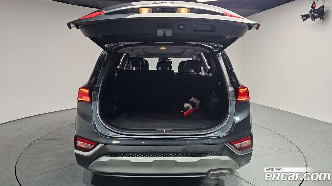 Hyundai Santafe 2020