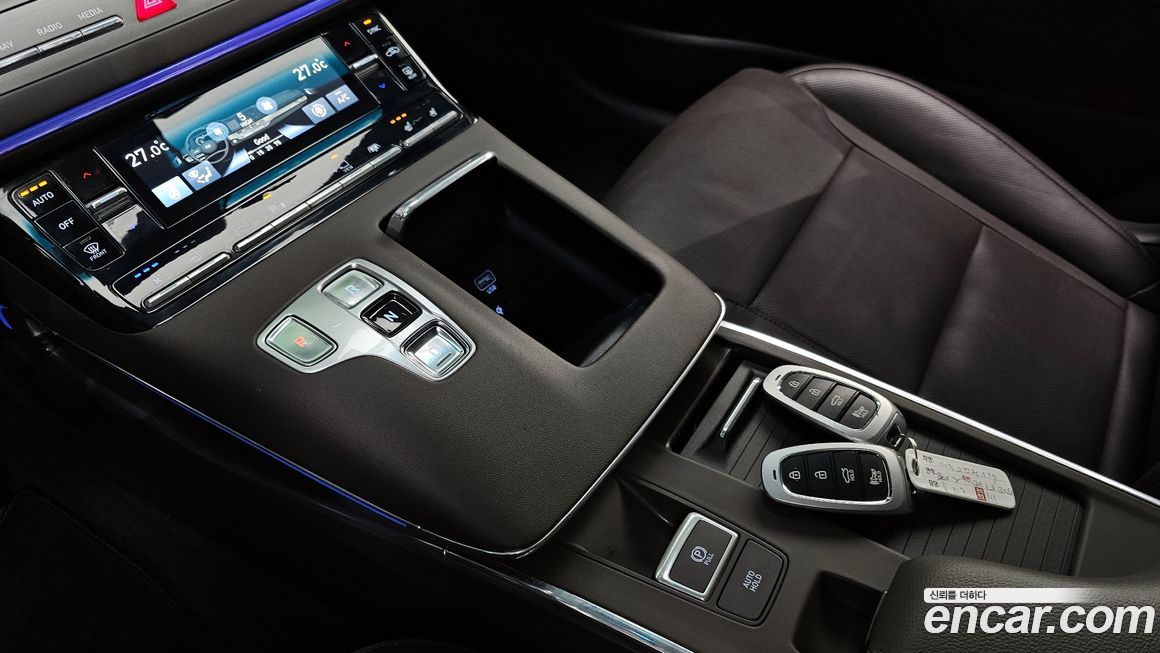 Hyundai Grandeur 2020