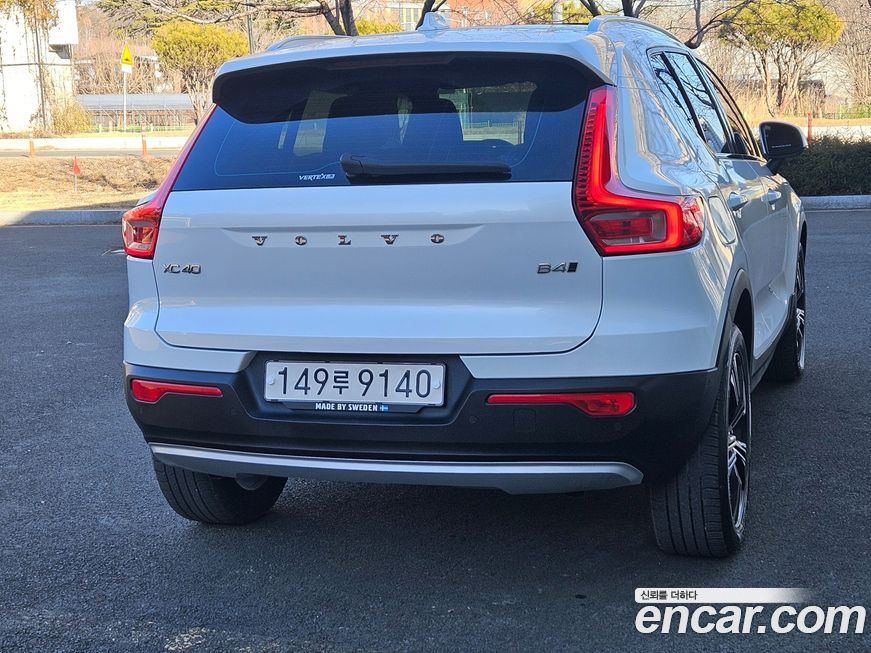 Volvo XC40 2021