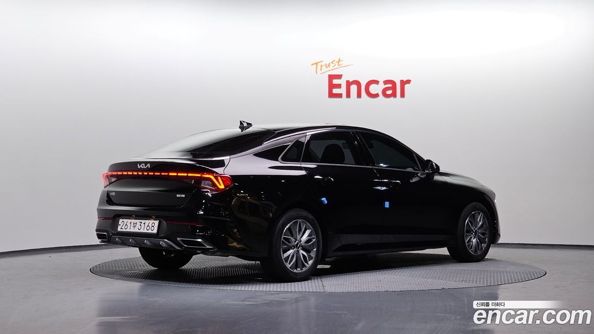 Kia K5 2023