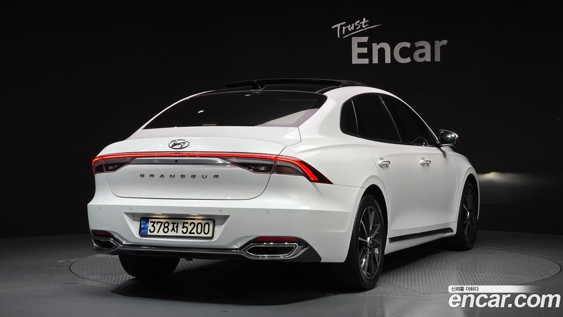 Hyundai Grandeur 2022