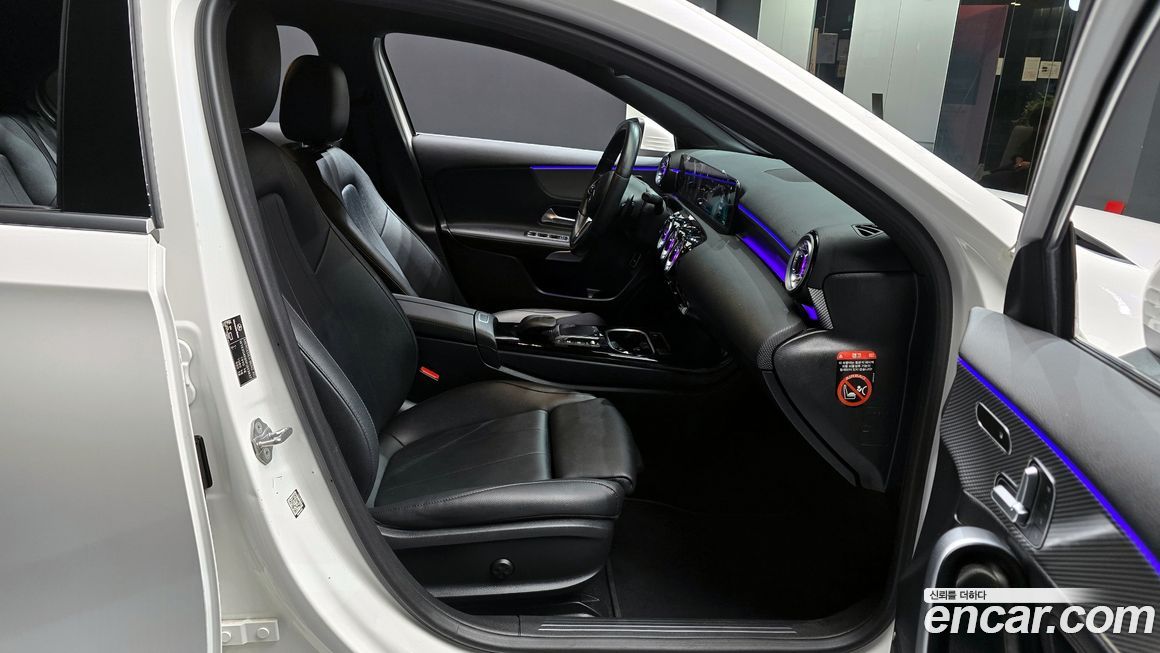 Mercedes-Benz A-Class 2023