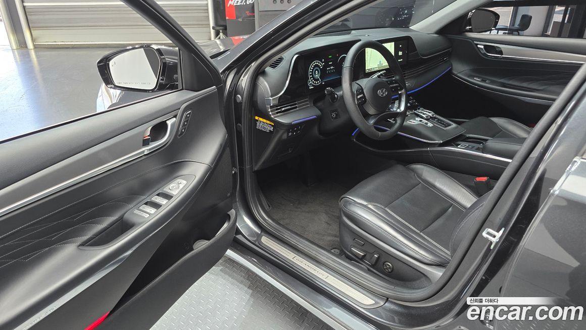 Hyundai Grandeur 2020