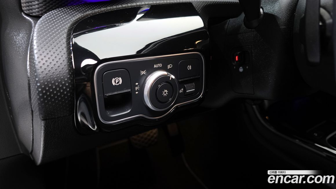 Mercedes-Benz A-Class 2023