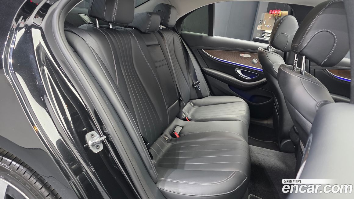 Mercedes-Benz E-Class 2019