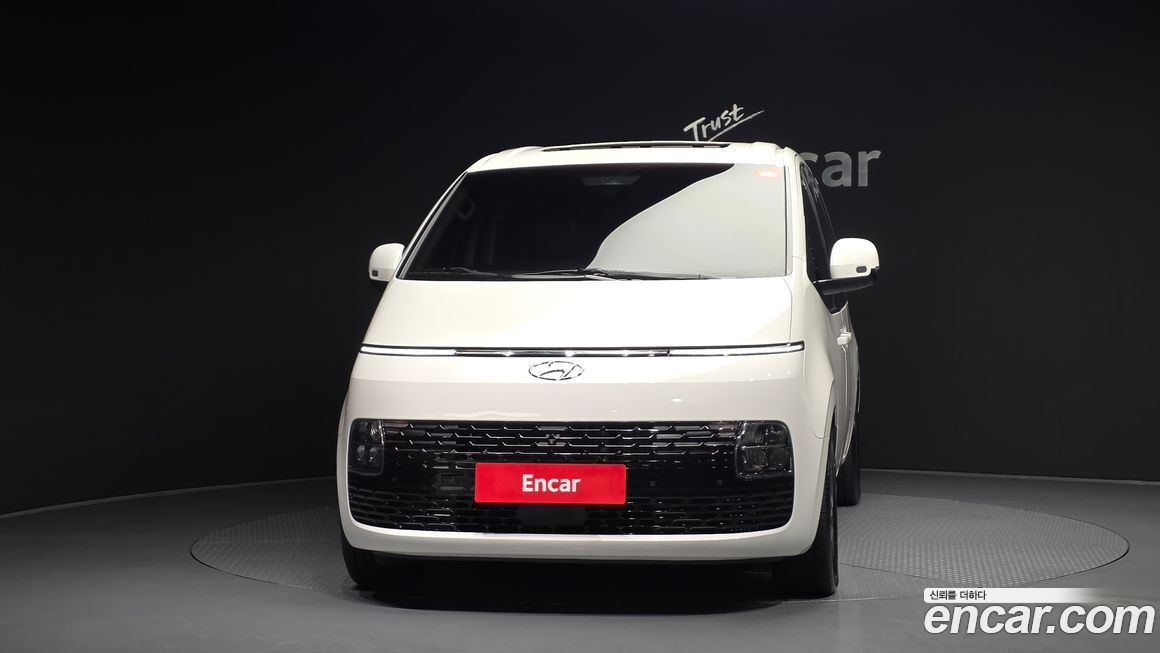 Hyundai Staria 2022