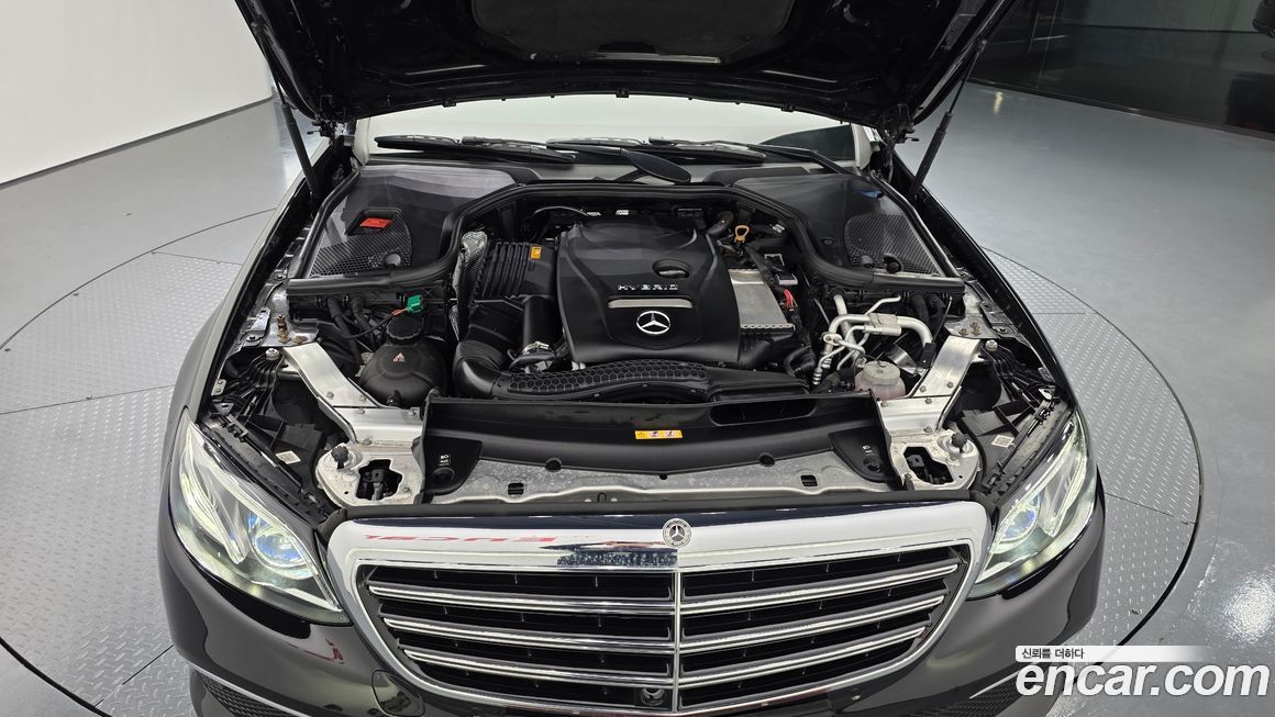 Mercedes-Benz E-Class 2019