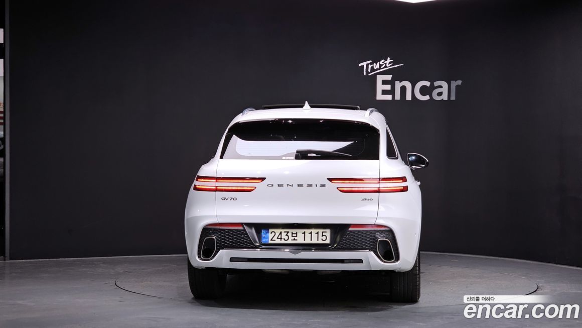Genesis GV70 2021