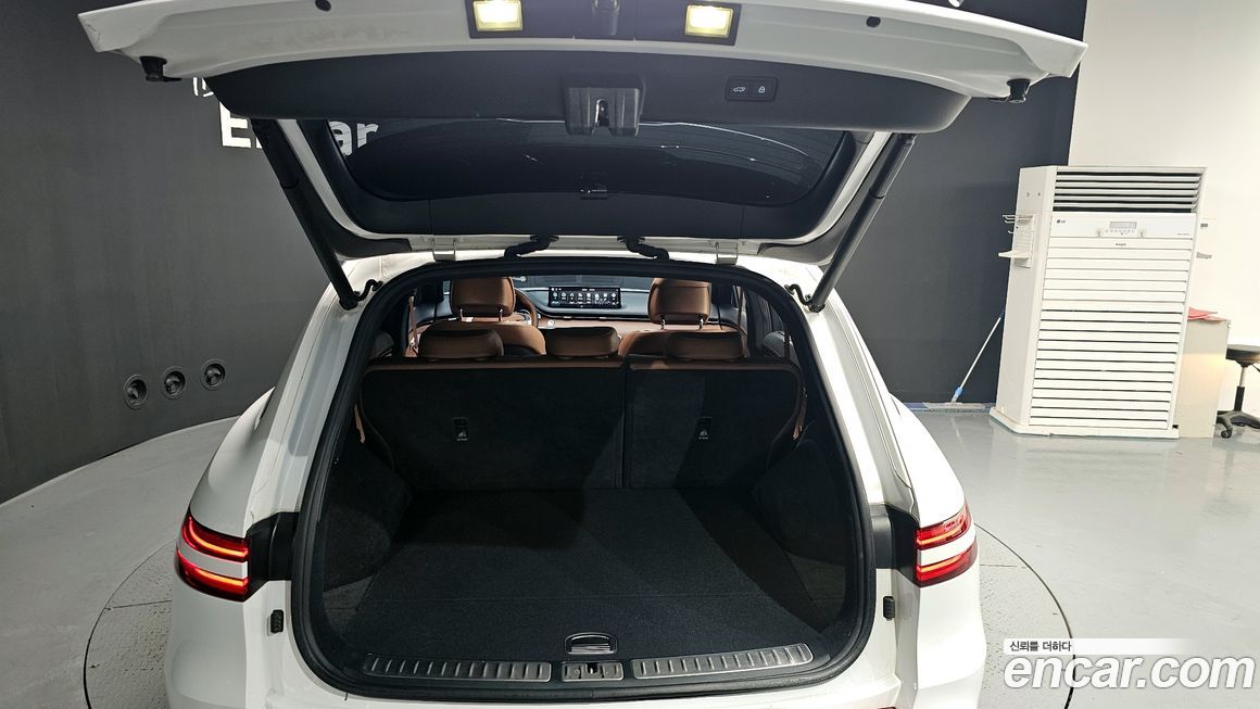 Genesis GV70 2021