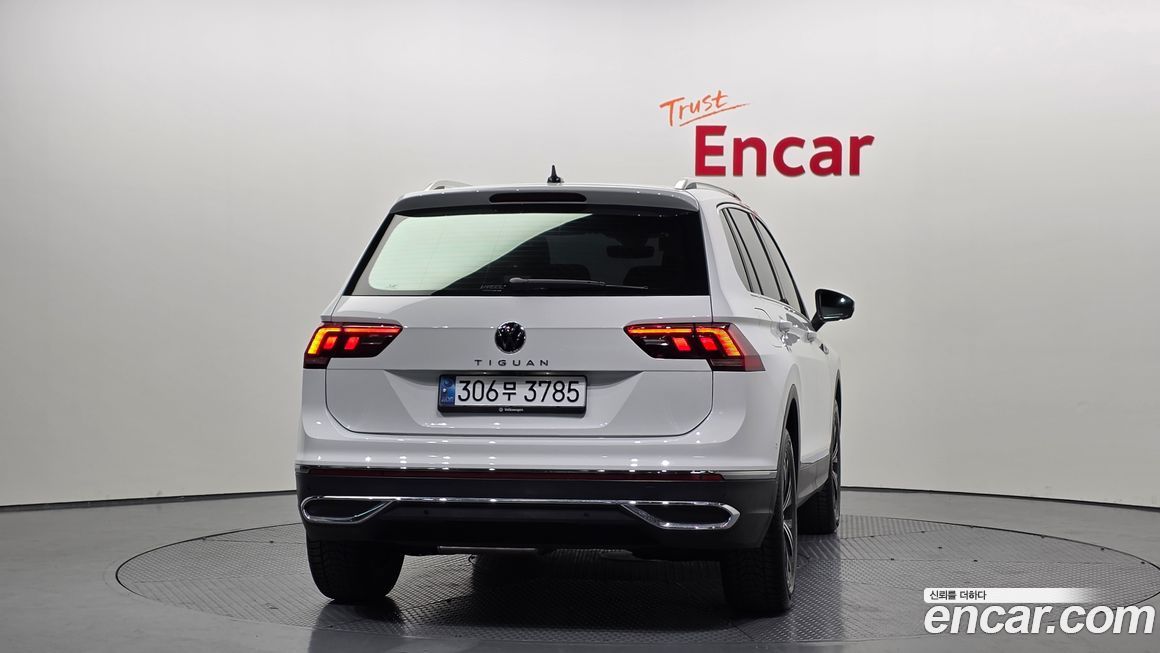 Volkswagen Tiguan 2024