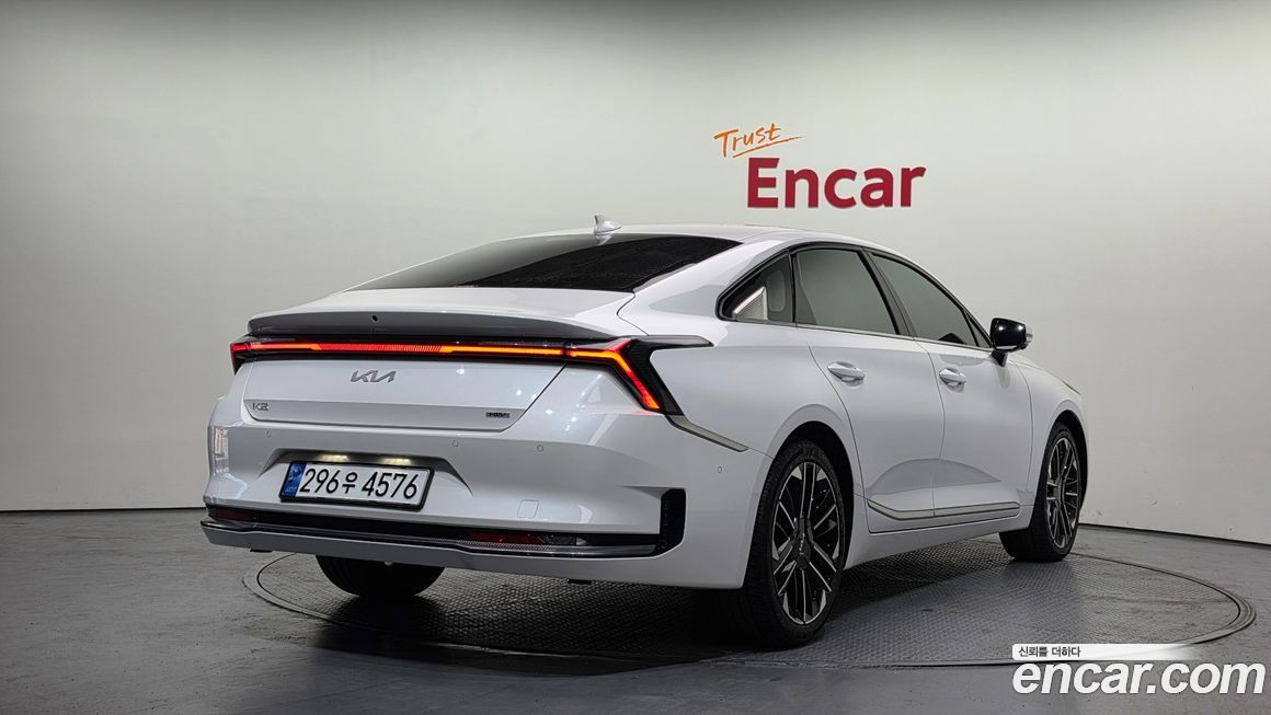 Kia K8 2025