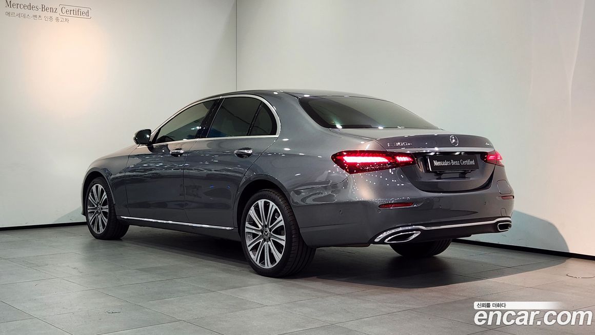 Mercedes-Benz E-Class 2023