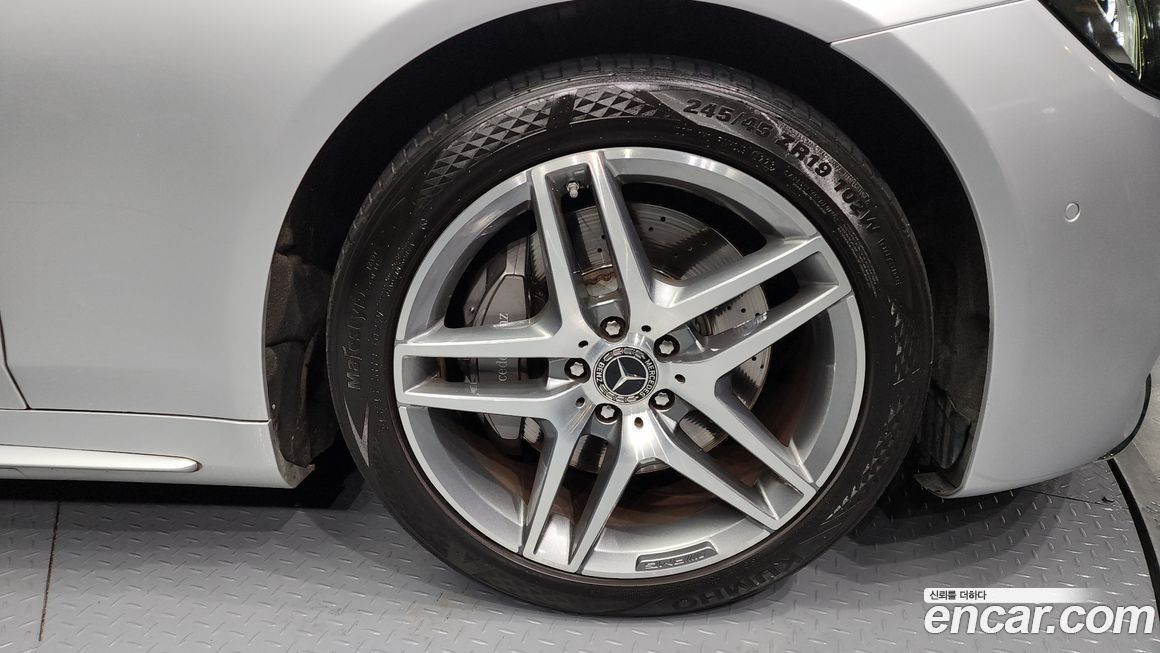 Mercedes-Benz S-Class 2019