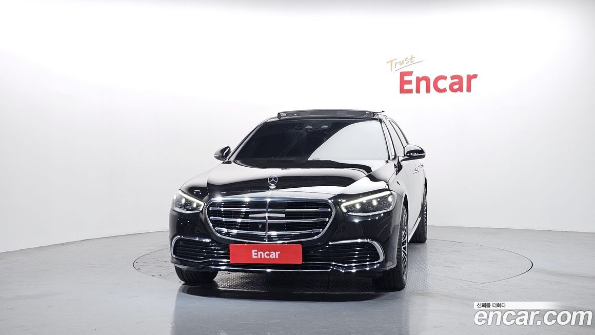 Mercedes-Benz S-Class 2021