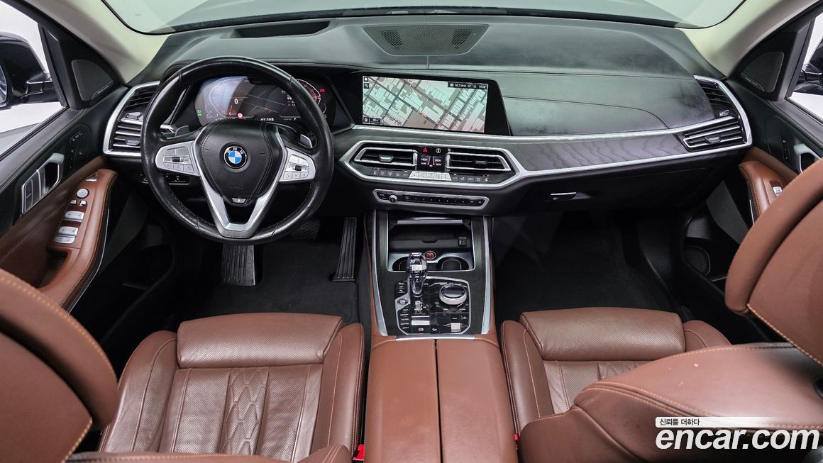 BMW X7 2021