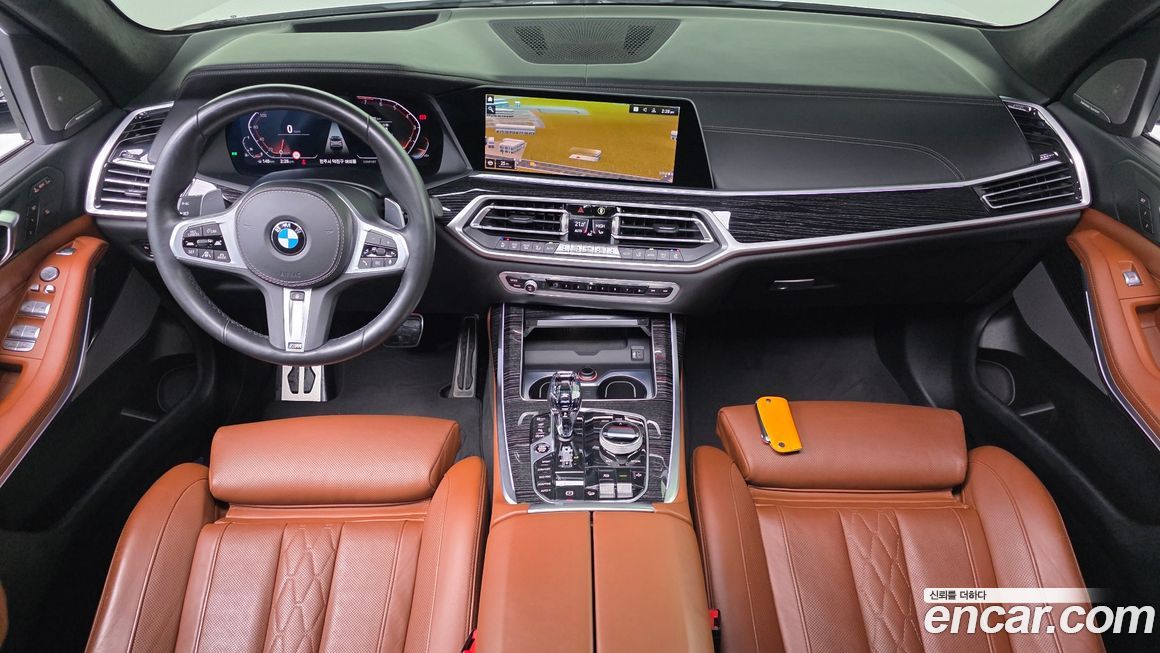 BMW X7 2021