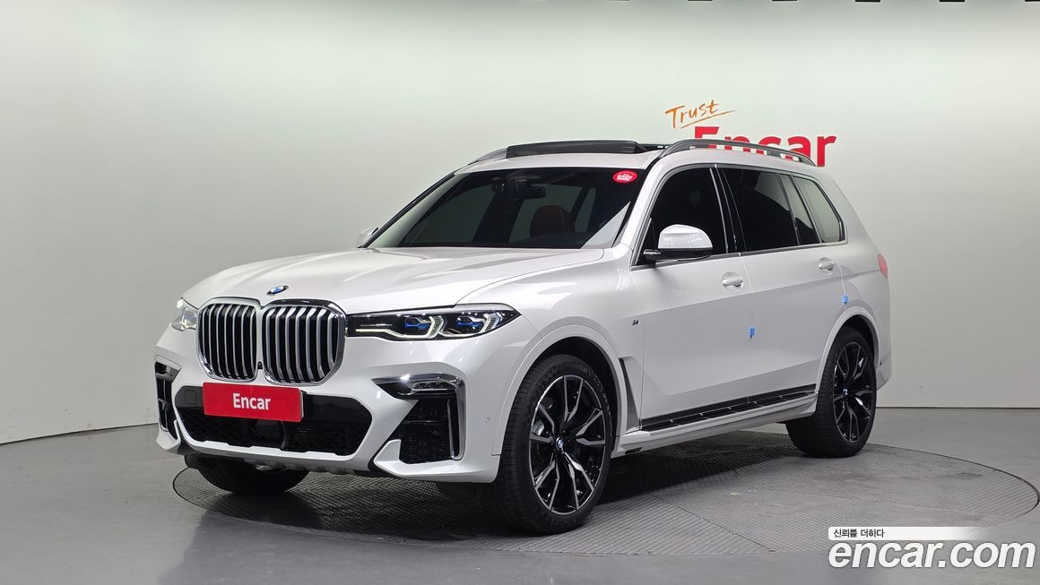 BMW X7 2021