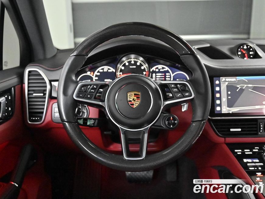 Porsche Cayenne 2022