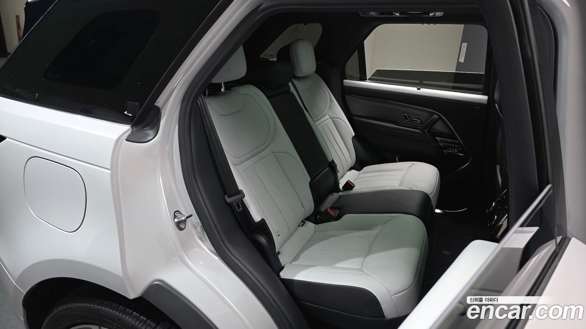 Land Rover Range Rover Sport 2025